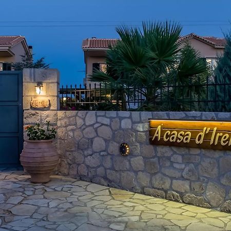 Апартаменты A Casa D'Irene Mantzavinata Экстерьер фото